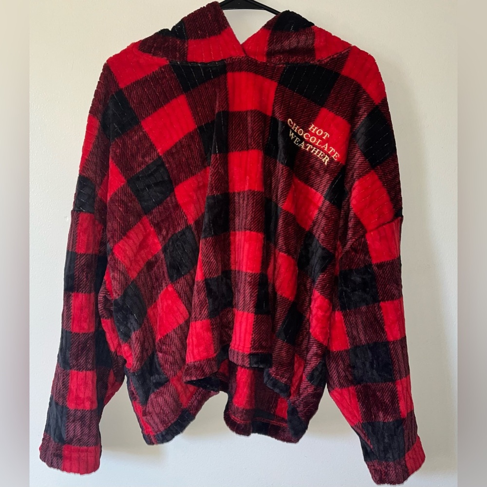 Joyspun Red and Black Plaid Pajama Top